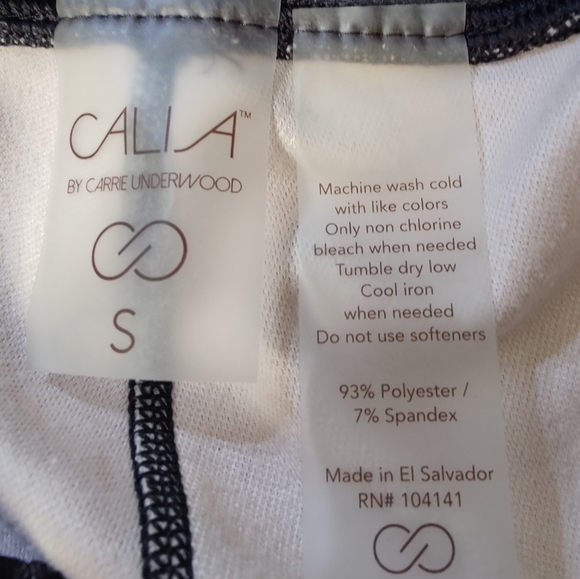 Cala by Carrie Underwoof - Picture 5 of 5